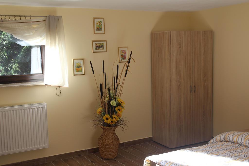Apartament Aldi Bielsko-Biała Exteriör bild